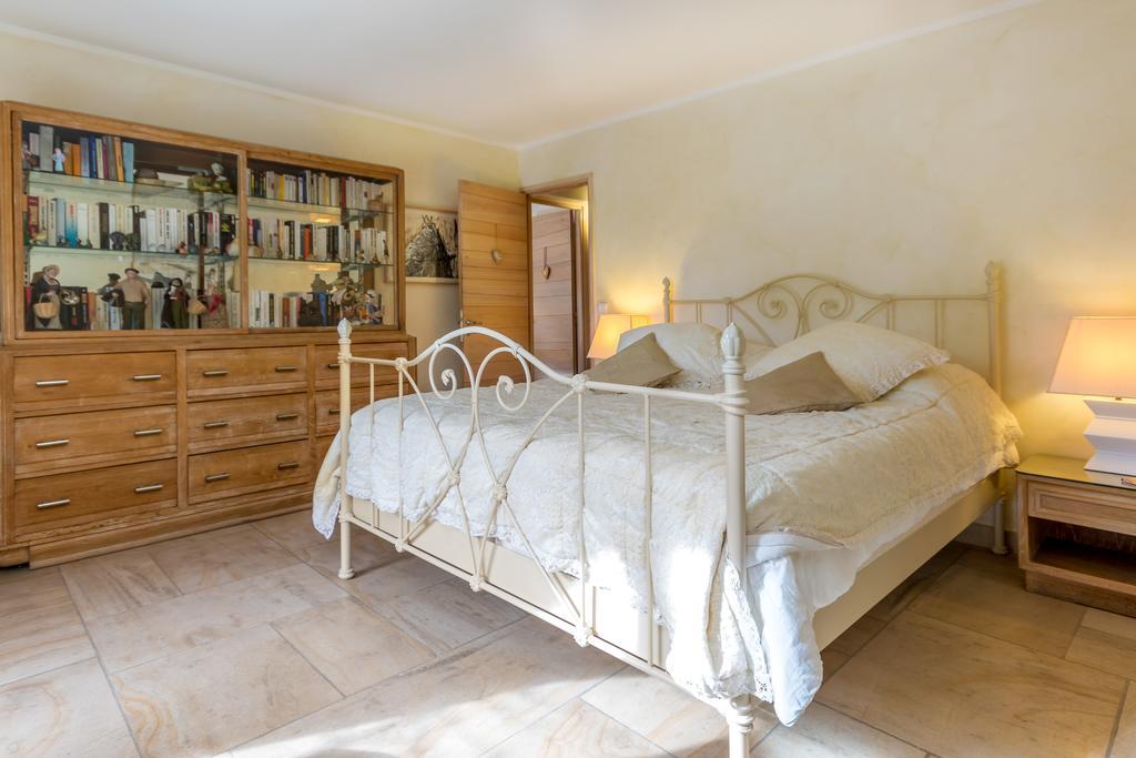 Lou Granos Bed & Breakfast Gordes Exterior photo
