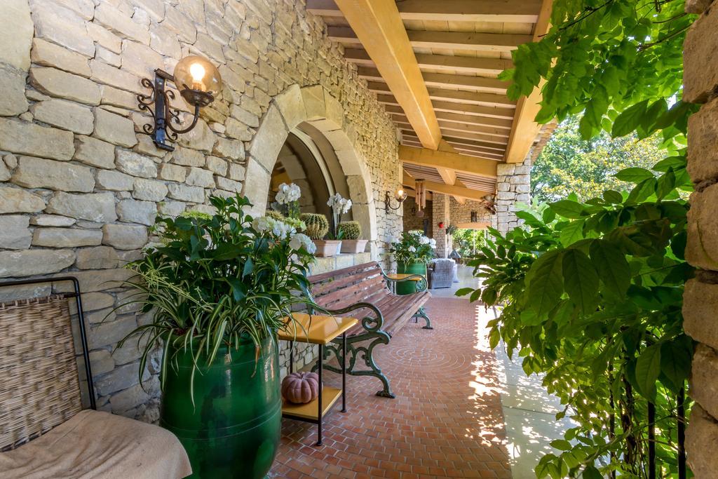 Lou Granos Bed & Breakfast Gordes Exterior photo